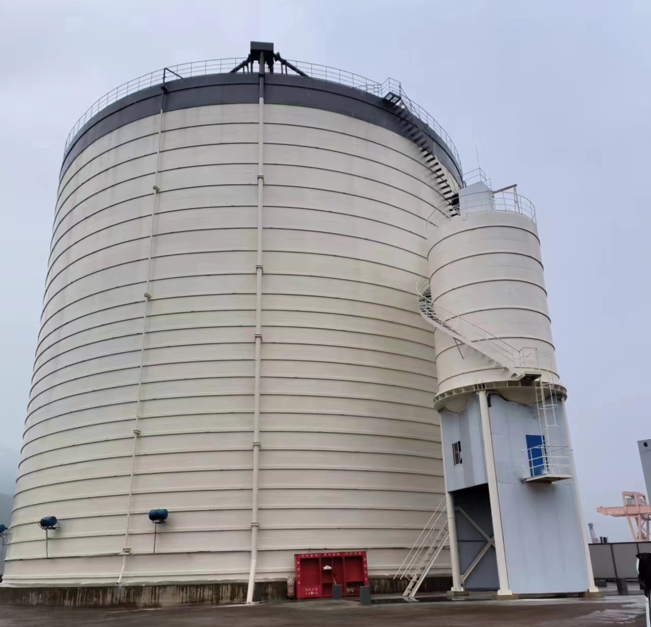 卡若10万吨水泥钢板库